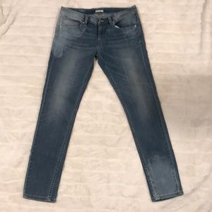 Levi’s Low Twist Skinny Jeans